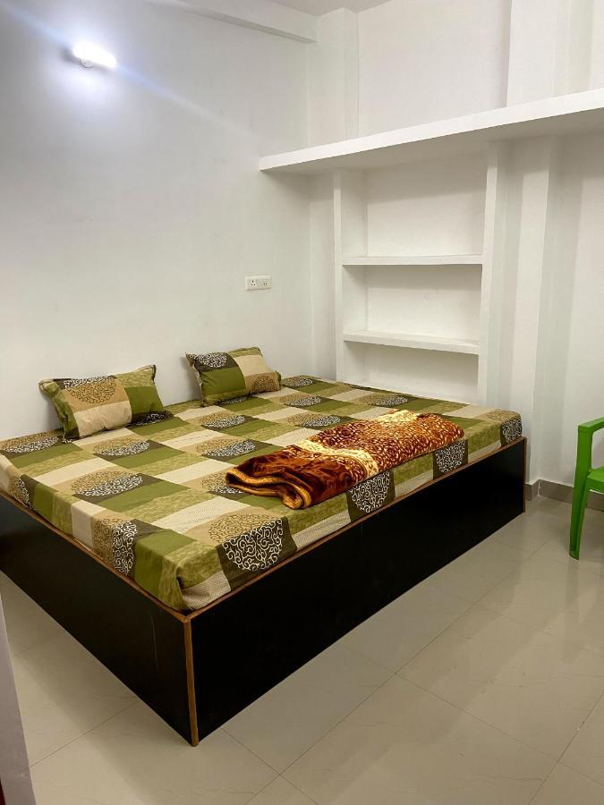 Garuda Guest House Benares Buitenkant foto